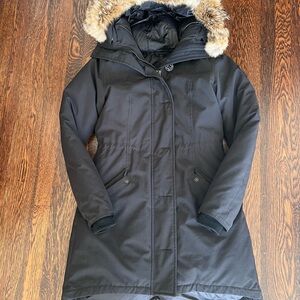 Canada Goose Women’s Black Parka Coat, Size Small